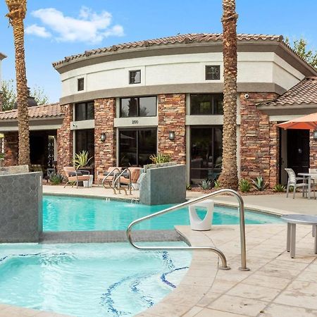Cozysuites Glendale By The Stadium With Pool 05 Экстерьер фото