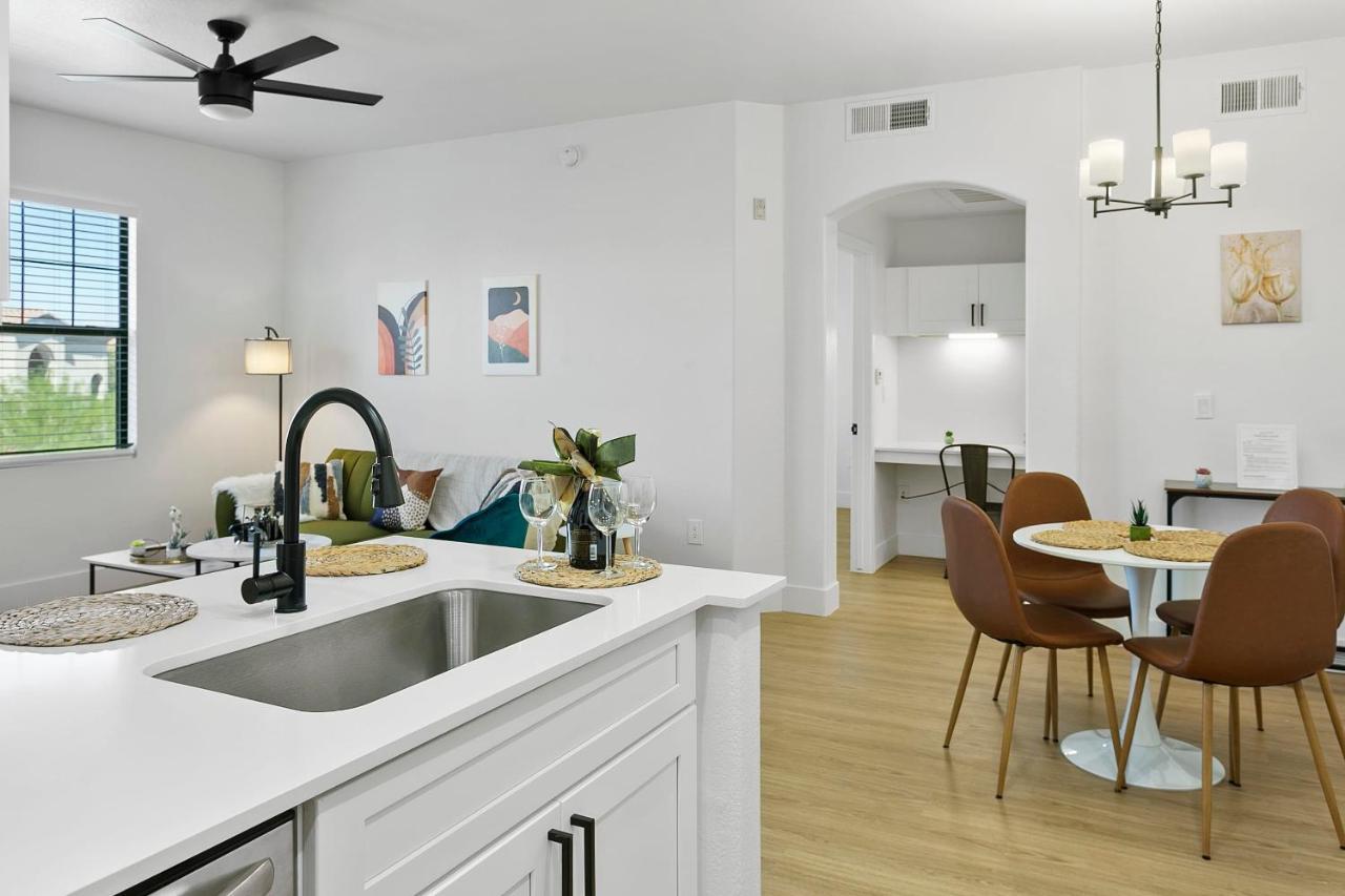 Cozysuites Glendale By The Stadium With Pool 05 Экстерьер фото